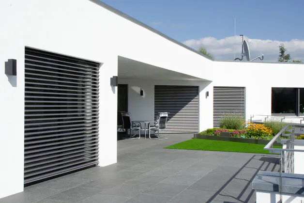 Individuelle Metallbau-Lösung für hochwertige Neubauten und moderne Wohnkonzepte